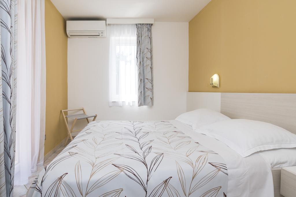 Apartments Amfora Plava Laguna อูมัค ห้อง รูปภาพ